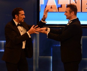 Ian J Anvil amazed by Magician in Malta - Brian Role Photos
